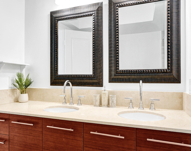 2641 N Flamingo Road - Photo Thumbnail 9