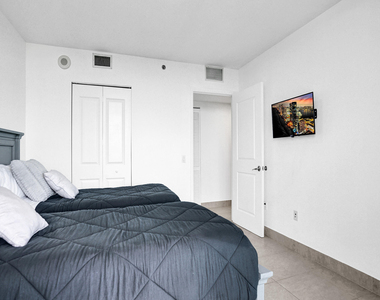 2641 N Flamingo Road - Photo Thumbnail 37