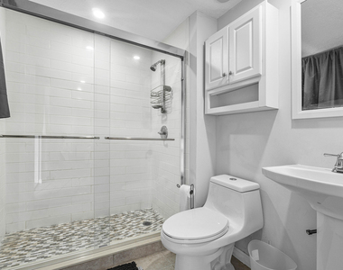 2080 Canter Way - Photo Thumbnail 17