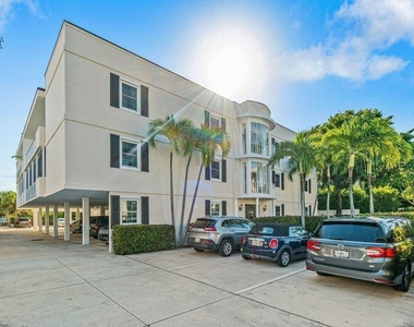226 Brazilian Avenue - Photo Thumbnail 27