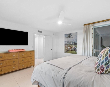 226 Brazilian Avenue - Photo Thumbnail 14