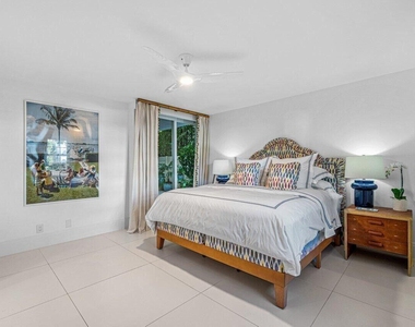 226 Brazilian Avenue - Photo Thumbnail 13