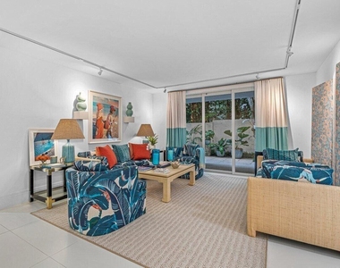 226 Brazilian Avenue - Photo Thumbnail 10