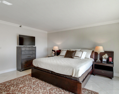 4301 N Ocean Boulevard - Photo Thumbnail 25