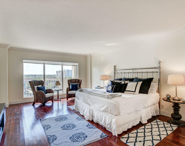 4301 N Ocean Boulevard - Photo Thumbnail 14