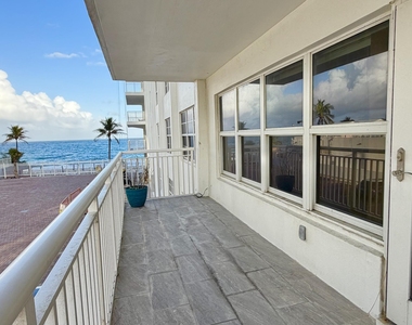 3850 Galt Ocean Drive - Photo Thumbnail 7