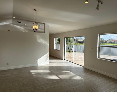 9841 Ridgecreek Road - Photo Thumbnail 19