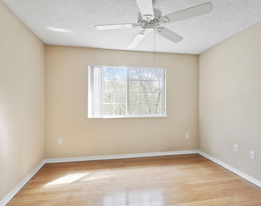 4159 N Haverhill Road - Photo Thumbnail 16