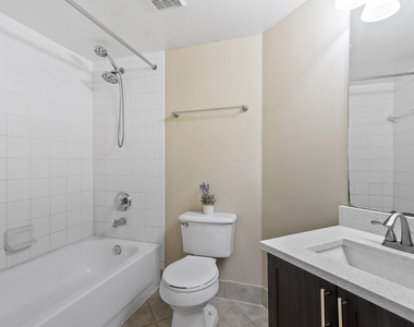 4159 N Haverhill Road - Photo Thumbnail 12