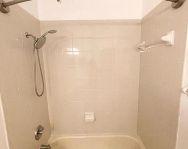 7919 Tuscany Court - Photo Thumbnail 12