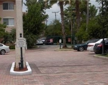 2131 Se 10th Avenue - Photo Thumbnail 15