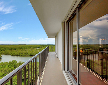 5059 N Hwy A1a - Photo Thumbnail 2