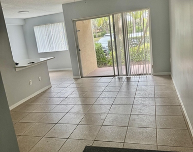 1670 N 42nd Circle - Photo Thumbnail 2