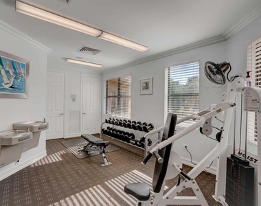 800 Uno Lago Drive - Photo Thumbnail 45