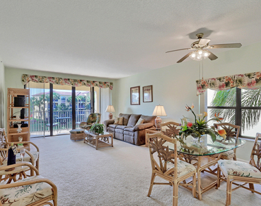800 Uno Lago Drive - Photo Thumbnail 16