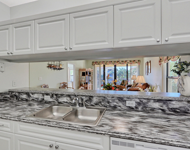 800 Uno Lago Drive - Photo Thumbnail 10