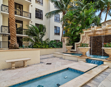 801 S Olive Avenue - Photo Thumbnail 31