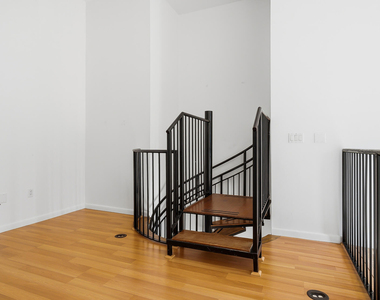 801 S Olive Avenue - Photo Thumbnail 10