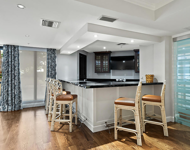 801 S Olive Avenue - Photo Thumbnail 37