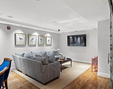 801 S Olive Avenue - Photo Thumbnail 38