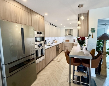 800 E Camino - Photo Thumbnail 4
