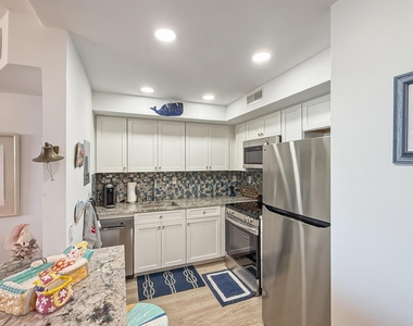 531 N Ocean Boulevard - Photo Thumbnail 7