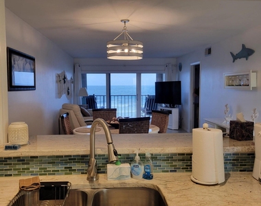 10310 S Ocean Drive - Photo Thumbnail 7