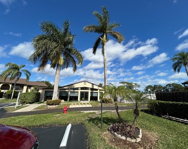 408 Pine Glen Lane - Photo Thumbnail 23