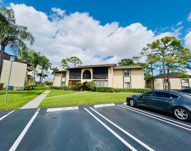 408 Pine Glen Lane - Photo Thumbnail 22