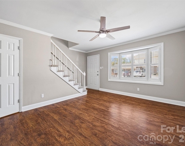 1933 Ebenezer Road - Photo Thumbnail 5