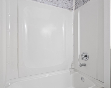 1933 Ebenezer Road - Photo Thumbnail 20