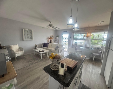 5505 N Ocean Boulevard - Photo Thumbnail 4