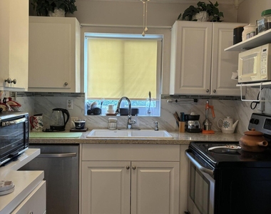 326 Andover - Photo Thumbnail 1
