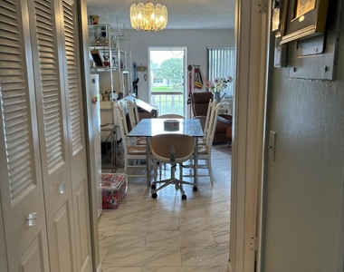 326 Andover - Photo Thumbnail 12