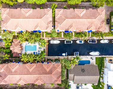 824 Virginia Garden Drive - Photo Thumbnail 20