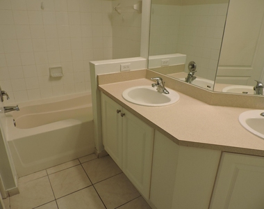 11032 Legacy Drive - Photo Thumbnail 17