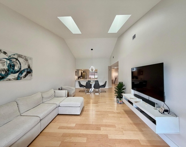 7935 La Mirada Drive - Photo Thumbnail 27
