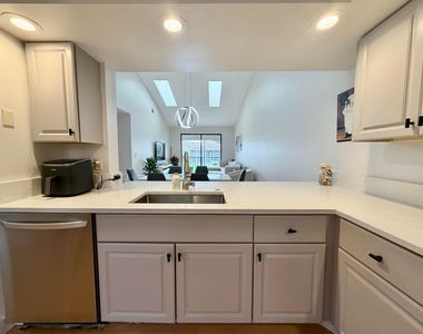 7935 La Mirada Drive - Photo Thumbnail 11