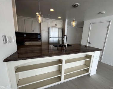 700 E Ocean - Photo Thumbnail 36