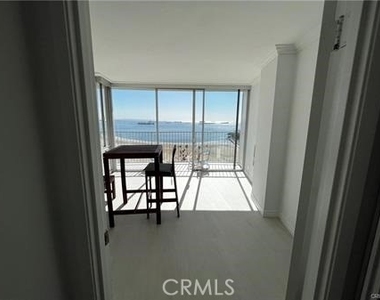 700 E Ocean - Photo Thumbnail 45
