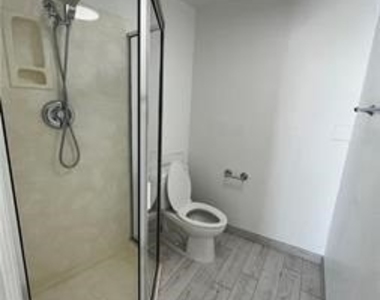 700 E Ocean - Photo Thumbnail 42