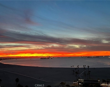 700 E Ocean - Photo Thumbnail 12