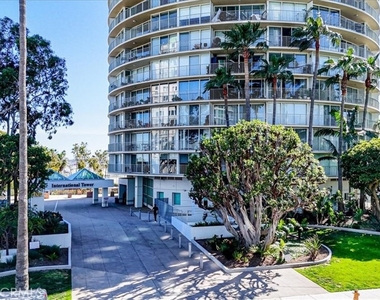 700 E Ocean - Photo Thumbnail 17