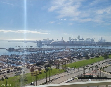 700 E Ocean - Photo Thumbnail 7