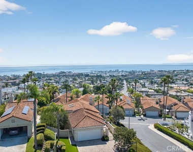 24902 Sea Crest - Photo Thumbnail 7