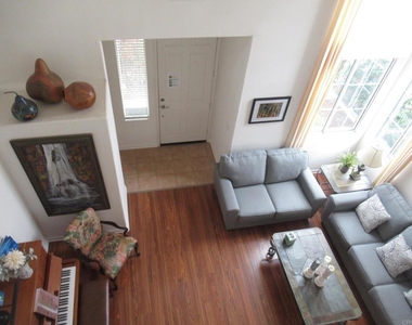 6033 Patmos Way - Photo Thumbnail 7