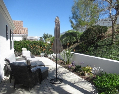 6033 Patmos Way - Photo Thumbnail 19