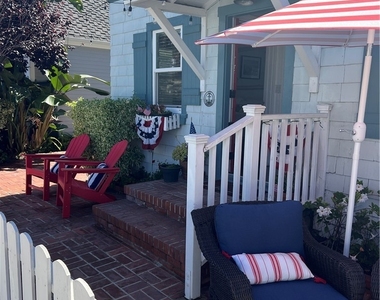 227 Apolena Avenue - Photo Thumbnail 3