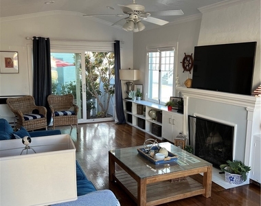 227 Apolena Avenue - Photo Thumbnail 17