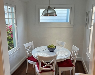 227 Apolena Avenue - Photo Thumbnail 9